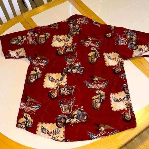 Clearwater Outfitters Sportswear Motorcycle Button Down Shirt Size Medium - Picture 4 of 9